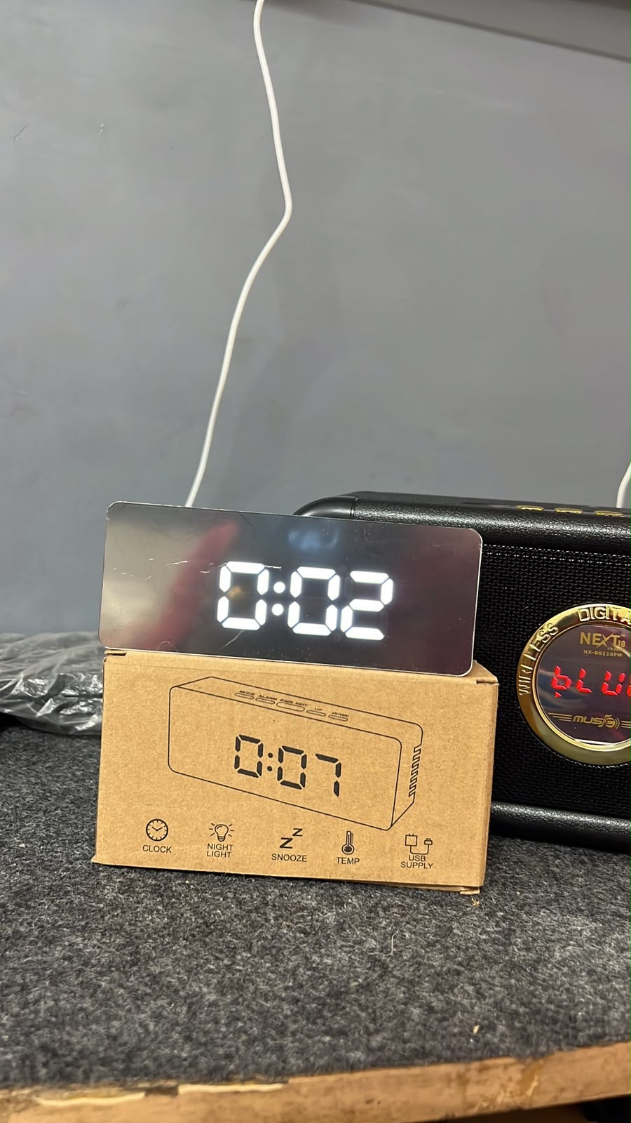 IGNITE GEDGETS PrismTime Mirror Surface LED Digital Alarm Clock
